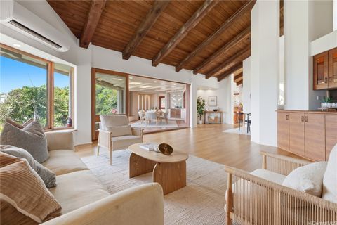 Photo of 3210 Diamond Head Road #4, Honolulu, HI 96815 (MLS # 202524260)