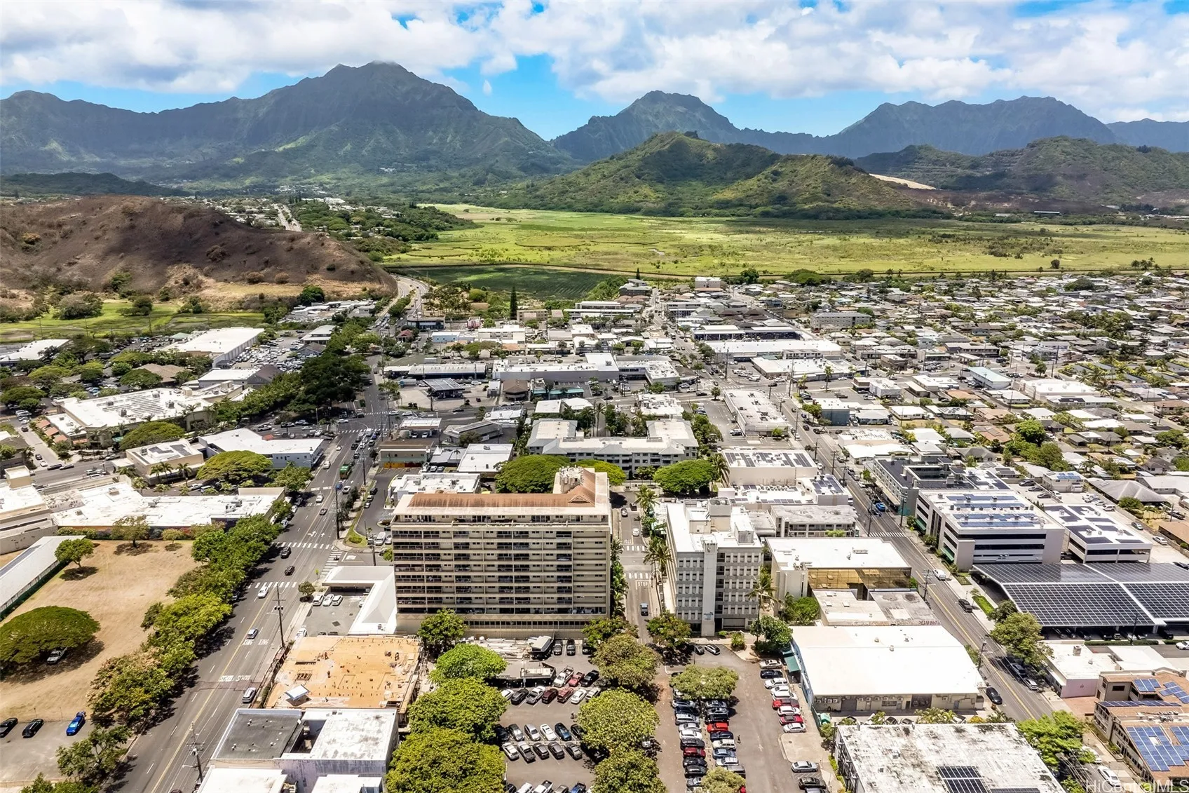 Kailua, Hawaii 96734, United States, 2 Bedrooms Bedrooms, ,2 BathroomsBathrooms,Residential,Active,189341