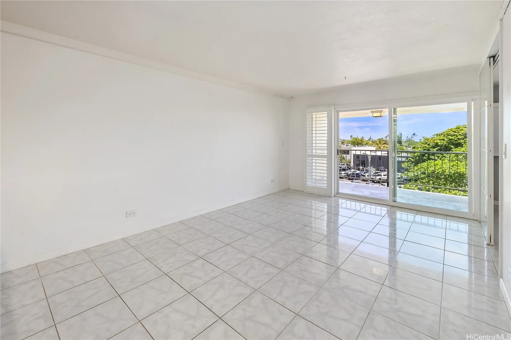 Kailua, Hawaii 96734, United States, 2 Bedrooms Bedrooms, ,2 BathroomsBathrooms,Residential,Active,189341