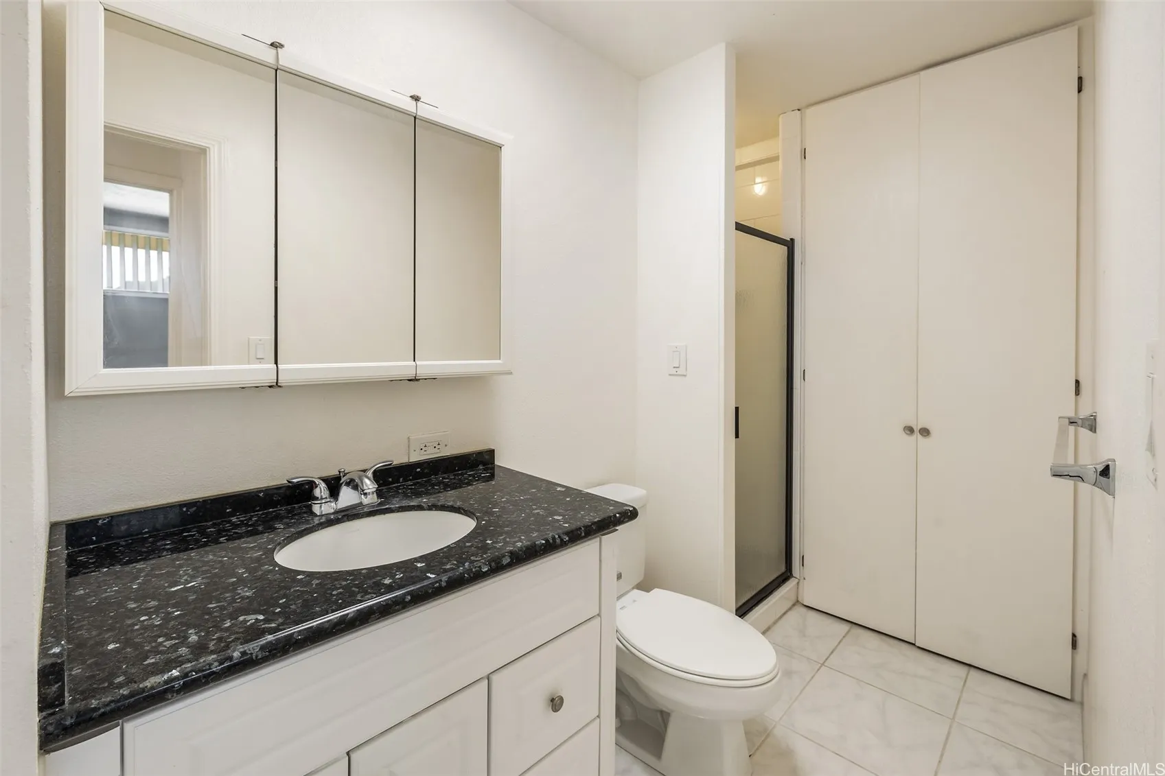 Kailua, Hawaii 96734, United States, 2 Bedrooms Bedrooms, ,2 BathroomsBathrooms,Residential,Active,189341