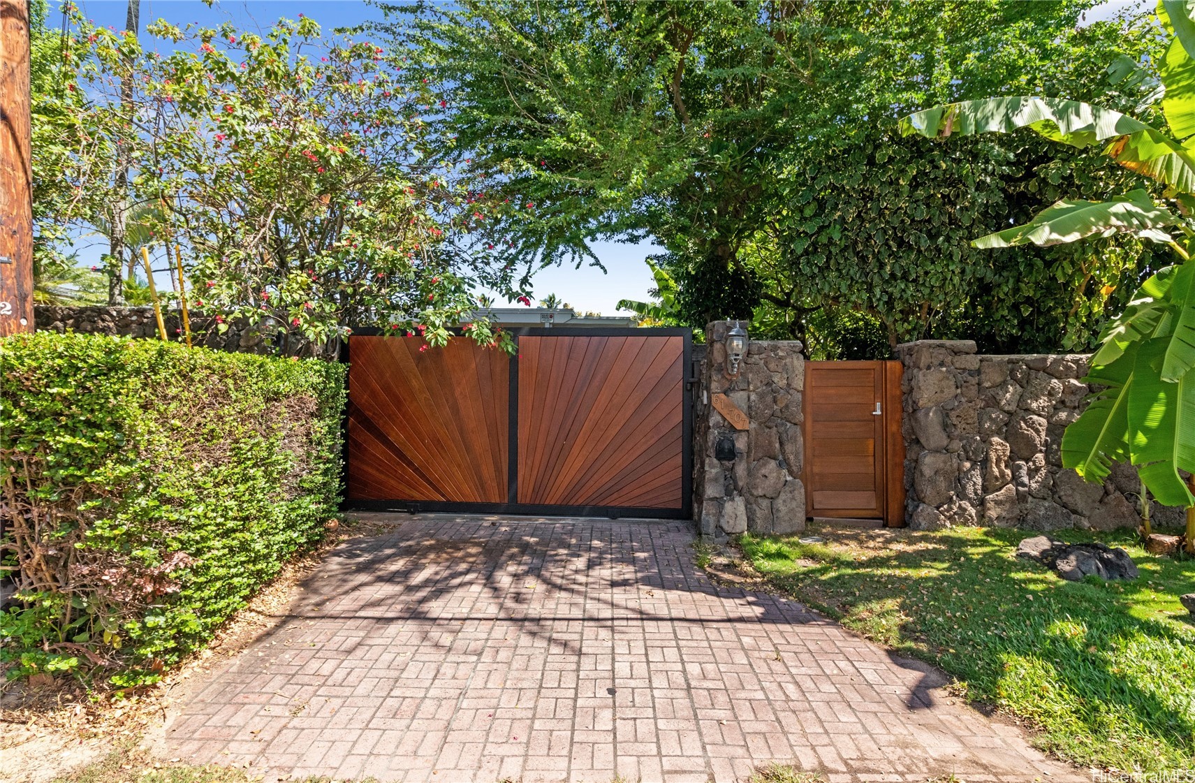 61-707 Papailoa Road