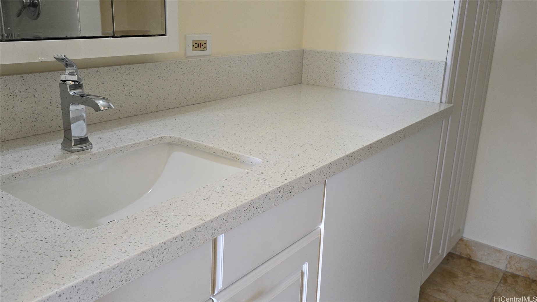 1655 Makaloa Street 1308