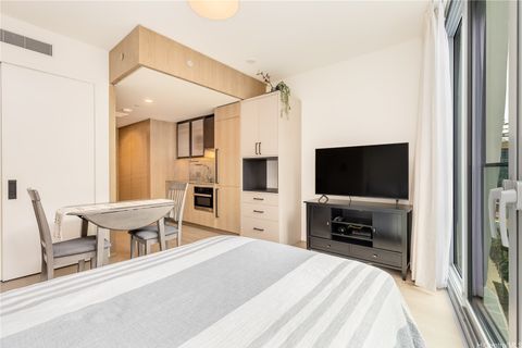 1000 Auahi Street 527 Honolulu HI 96814