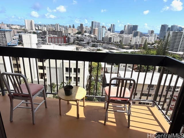 1560 Thurston Avenue 704