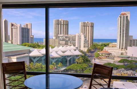 Photo of 1750 Kalakaua Avenue #1704, Honolulu, HI 96826 (MLS # 202606081)