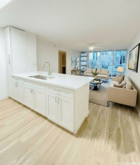 1448 Young Street 603 Honolulu HI 96814