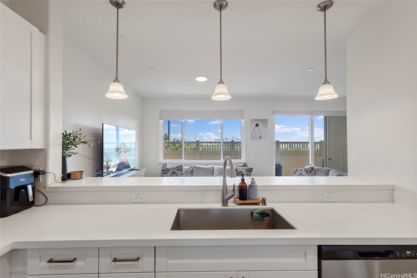 94-1188 Kalahikiola Drive 105