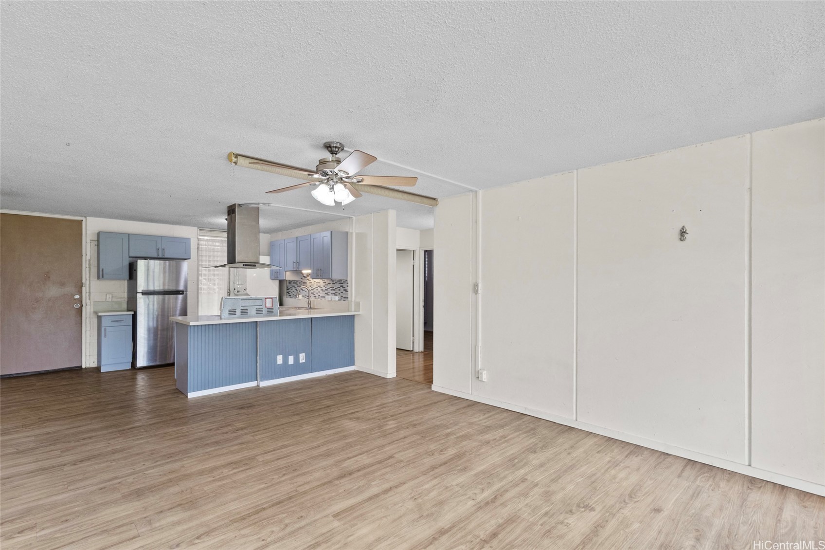 95-045 Waikalani Drive G207