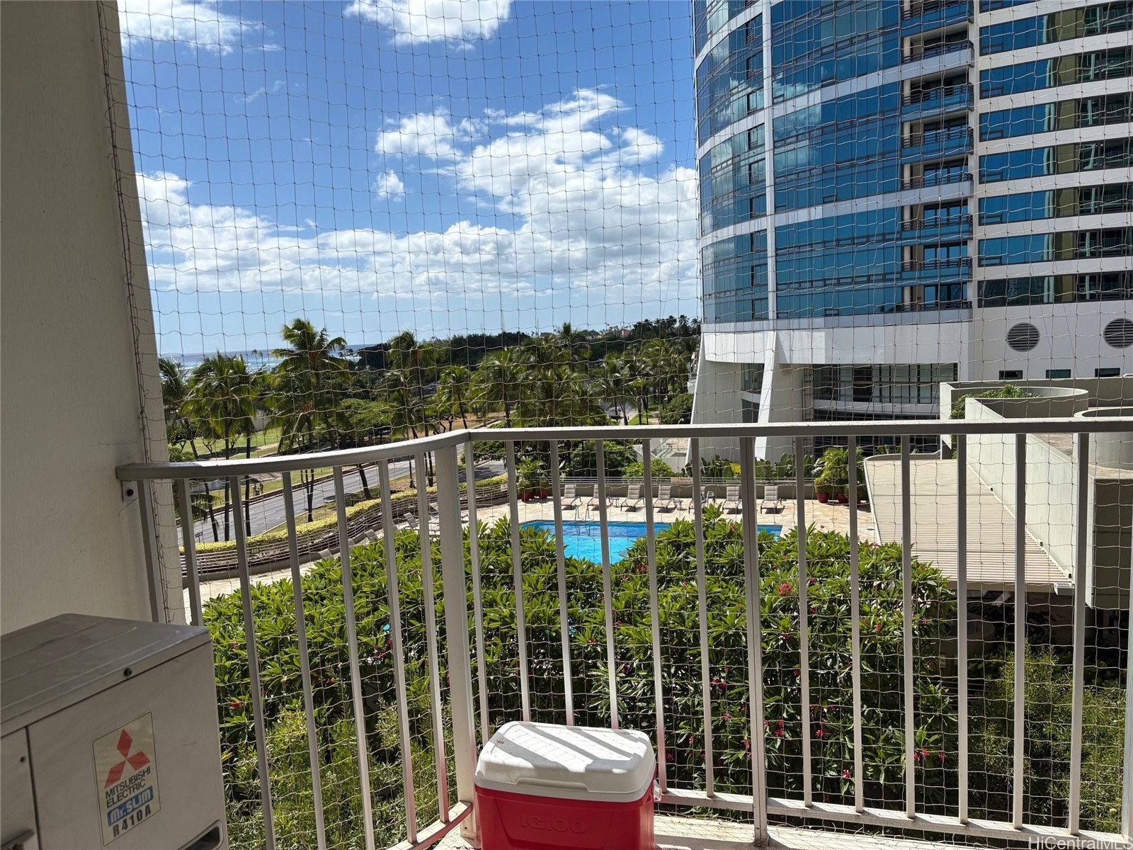 1350 Ala Moana Boulevard 701