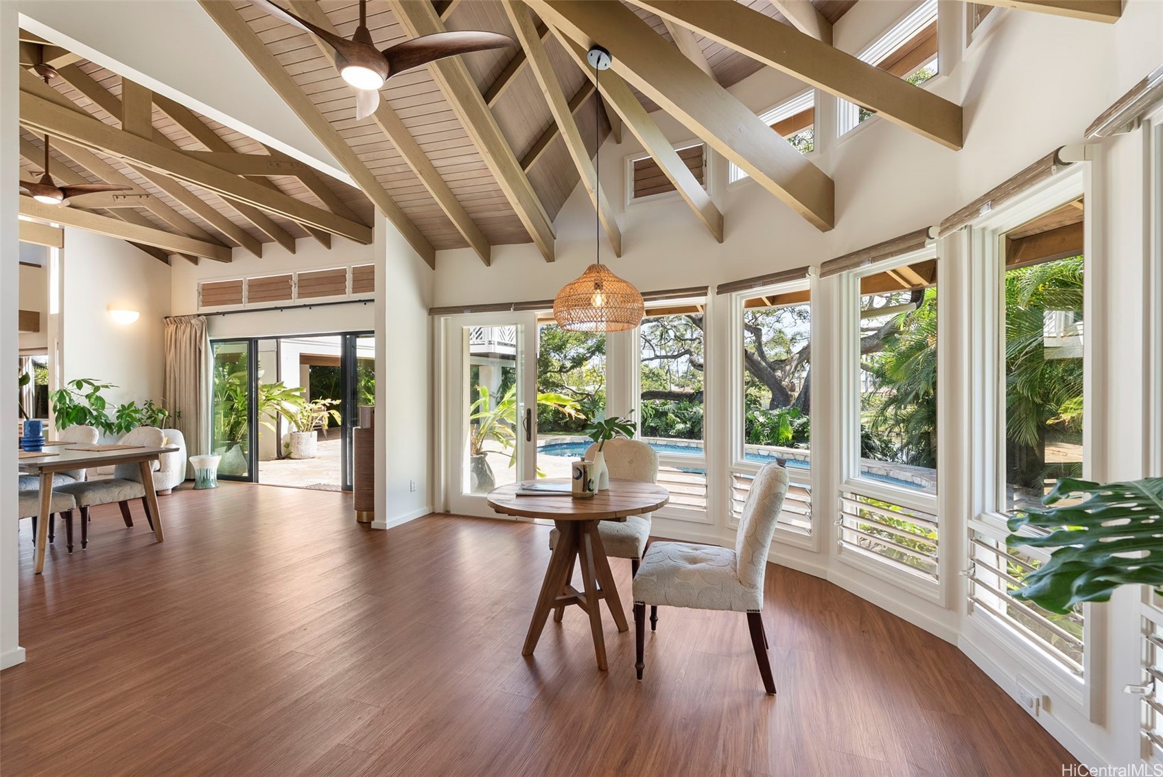 Kailua, Hawaii, 96734, United States, 3 Bedrooms Bedrooms, ,3 BathroomsBathrooms,Residential,Active,2027294