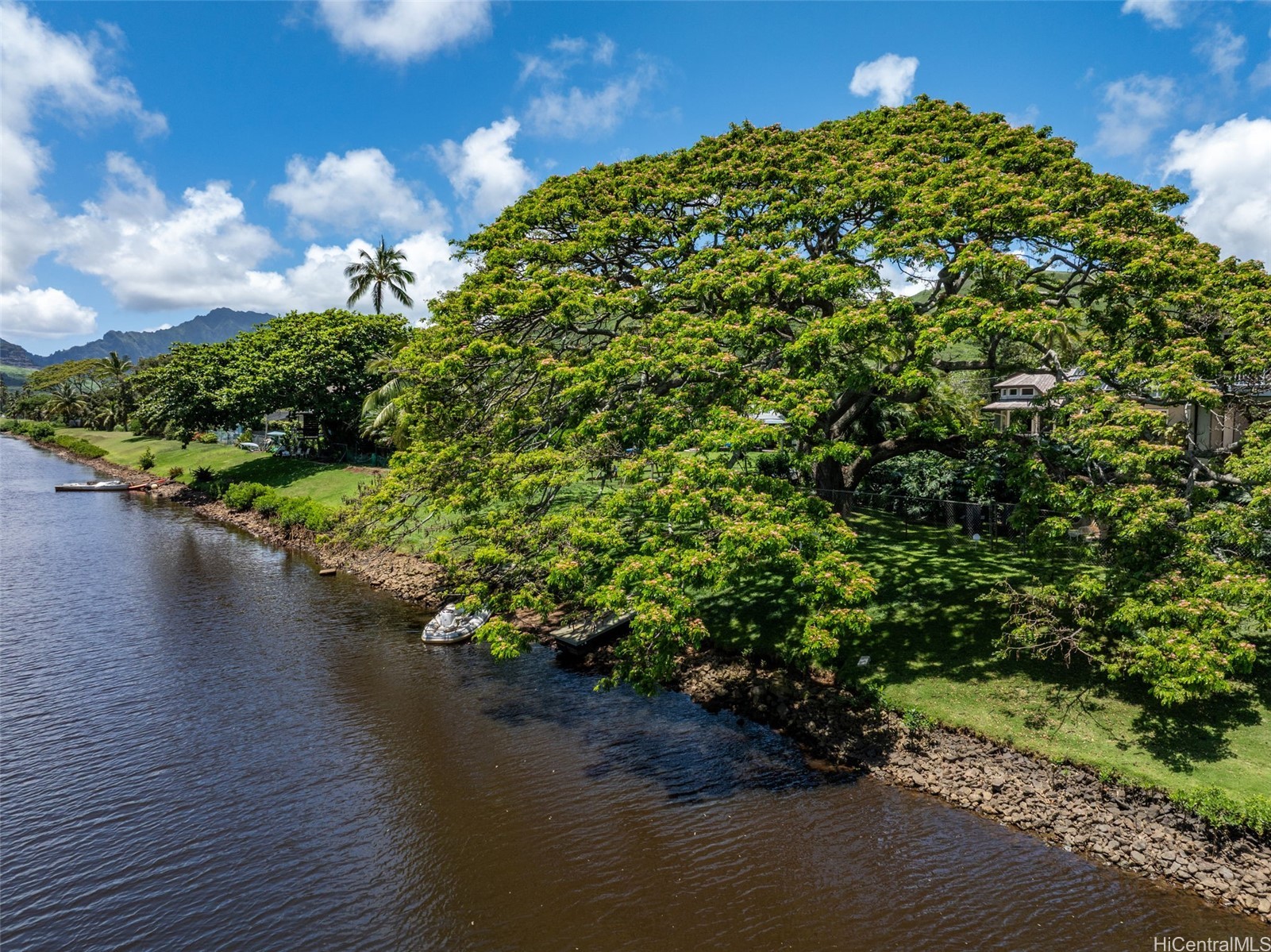 Kailua, Hawaii, 96734, United States, 3 Bedrooms Bedrooms, ,3 BathroomsBathrooms,Residential,Active,2027294