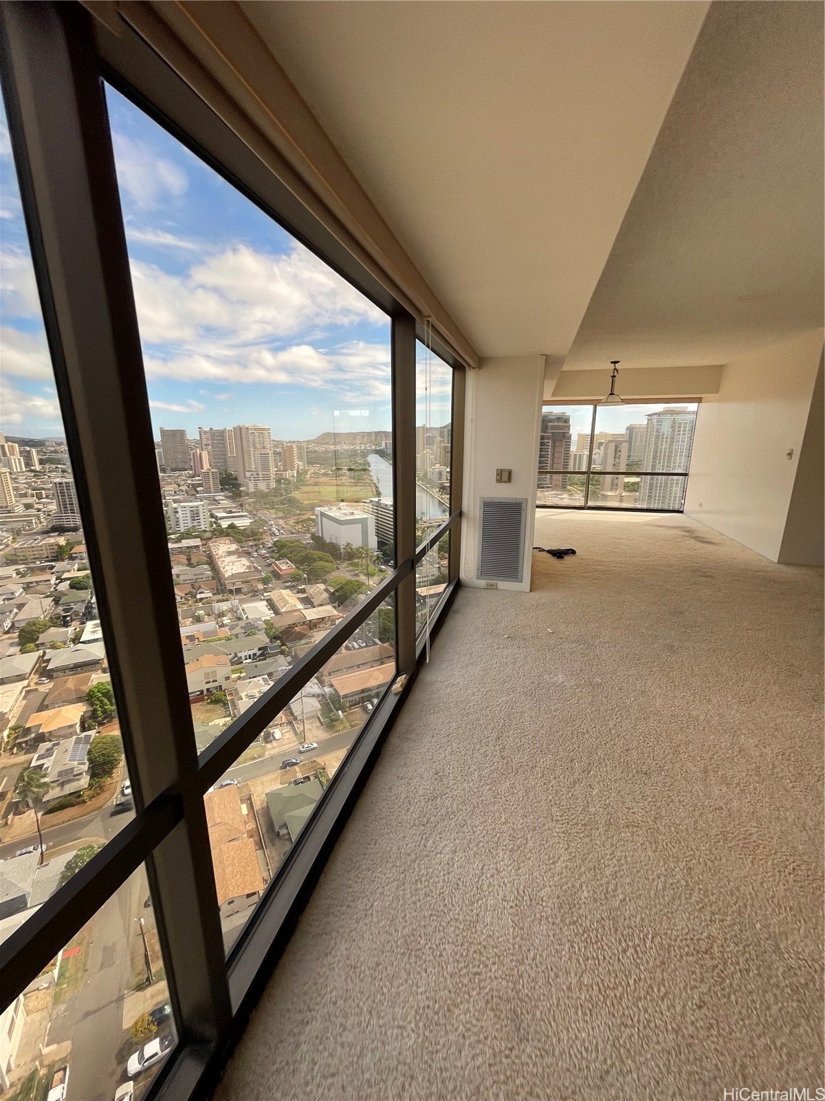 1750 Kalakaua Avenue 3103