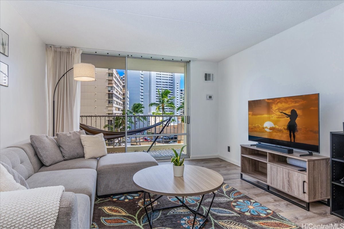 400 Hobron Lane 603