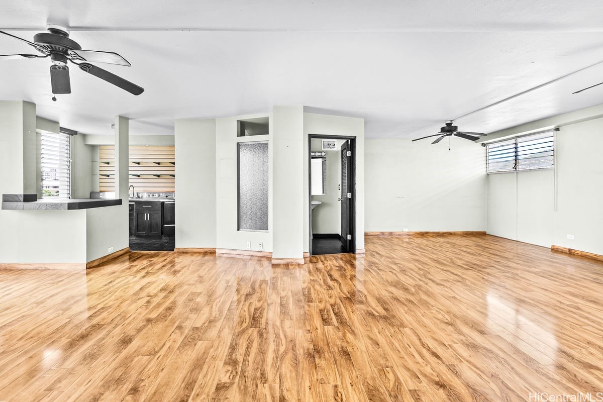 419 A Atkinson Drive 806