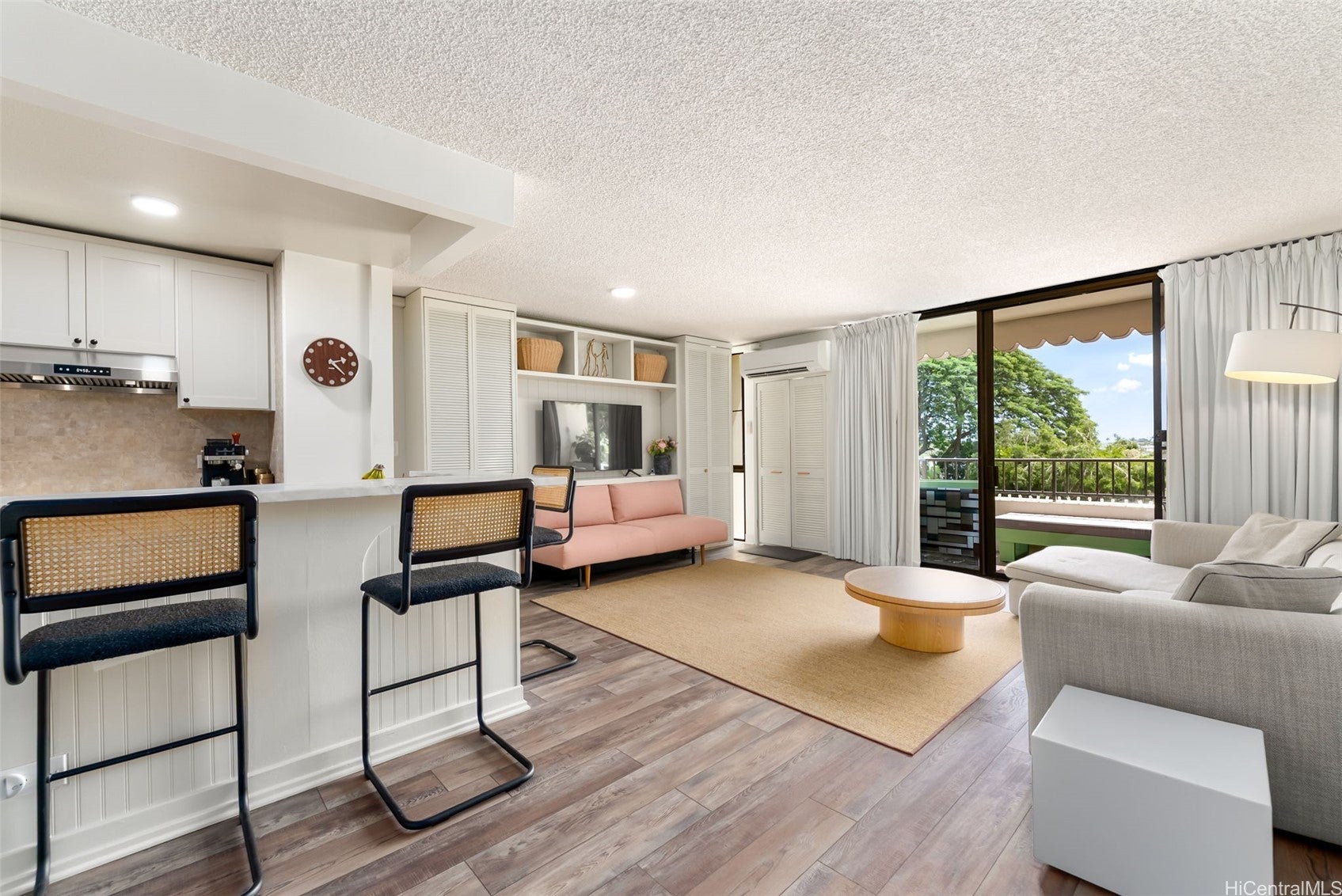 6750 Hawaii Kai Drive 102