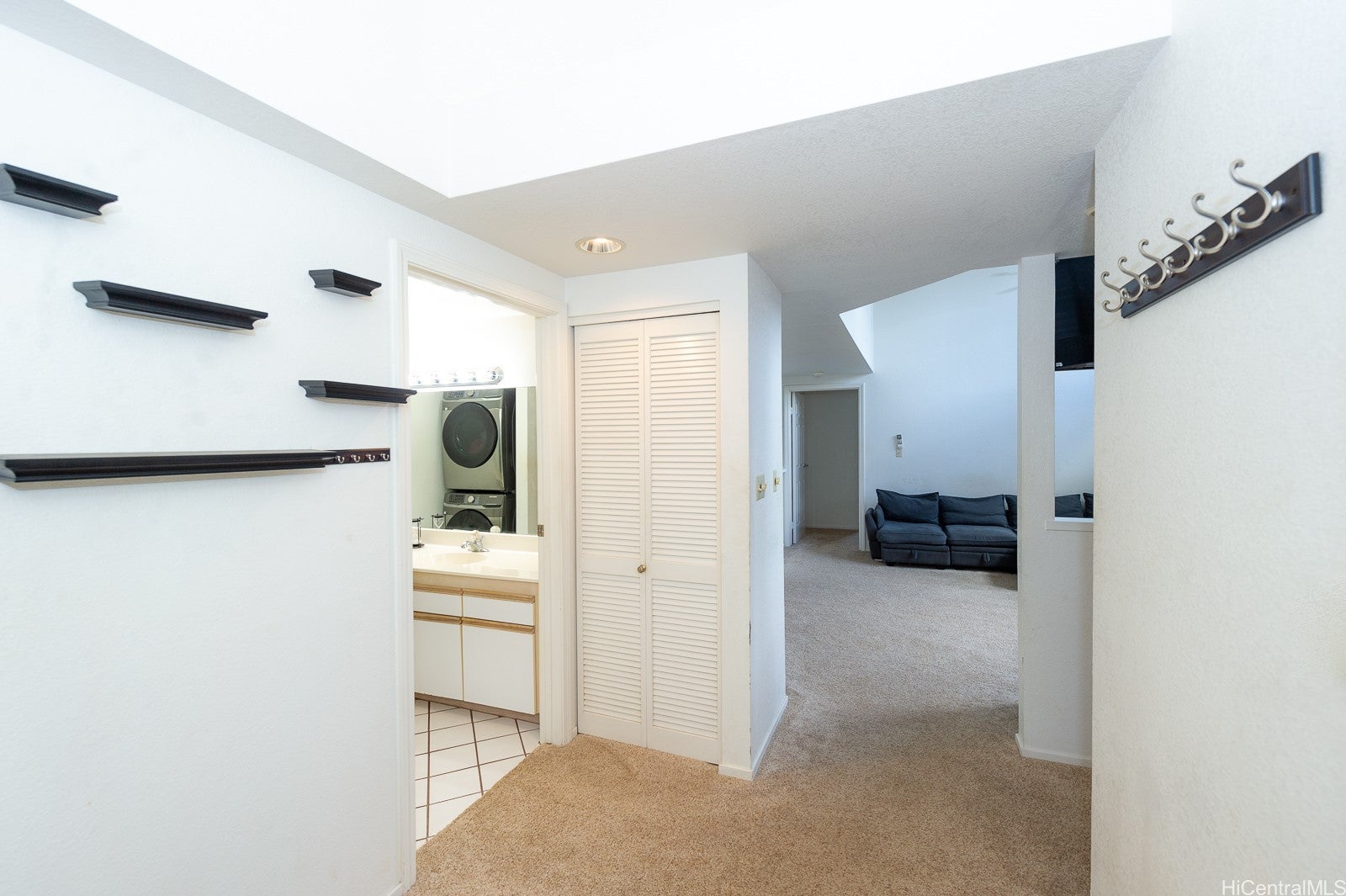 95-270 Waikalani Drive G303