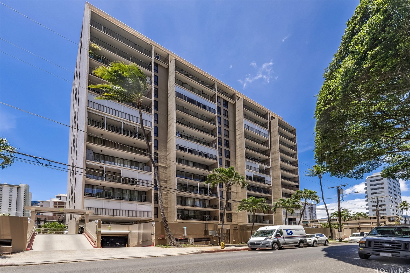 250 Ohua Condominium