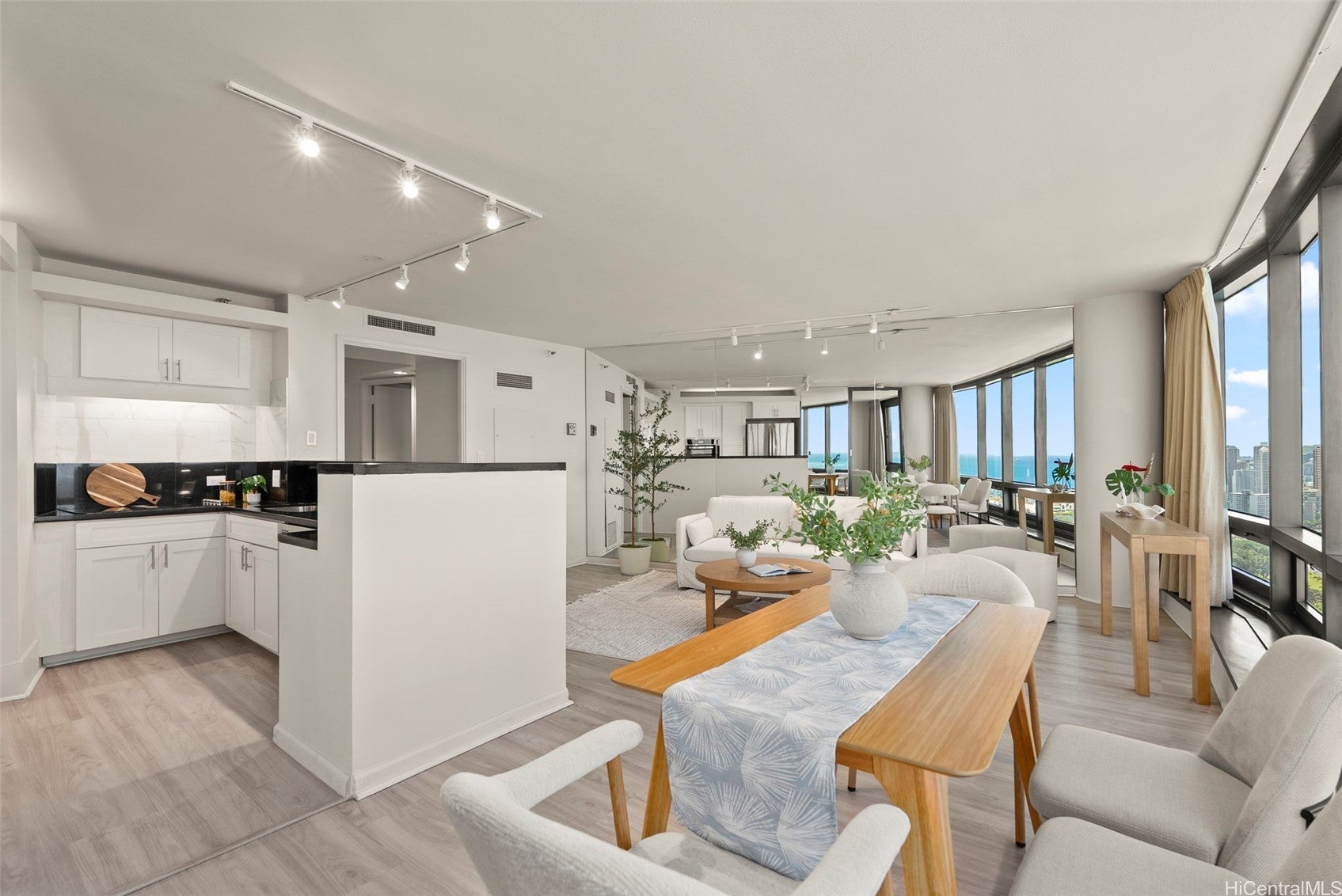 1330 Ala Moana Boulevard 3704