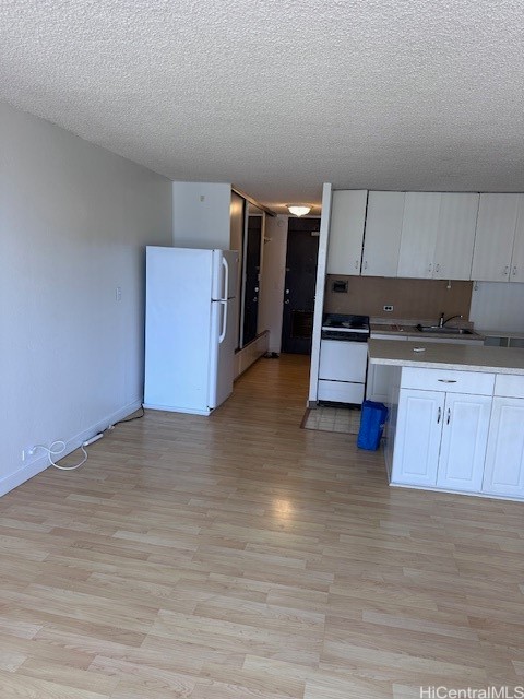747 Amana Street 1503