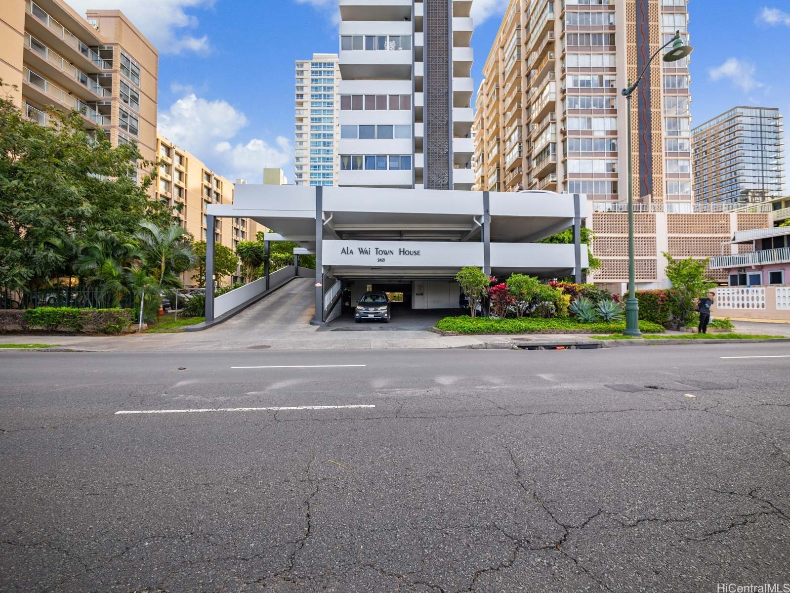 2421 Ala Wai Boulevard 1502
