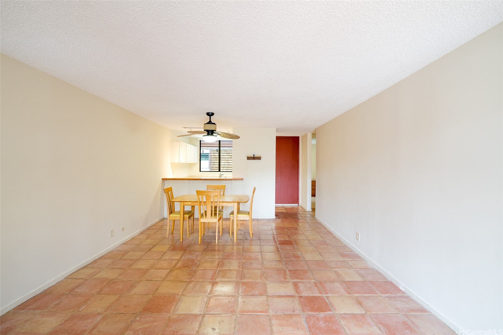 1015 Aoloa Place 219