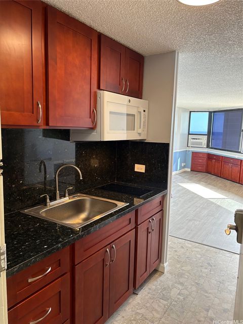 1700 Ala Moana Boulevard 3202 Honolulu HI 96815