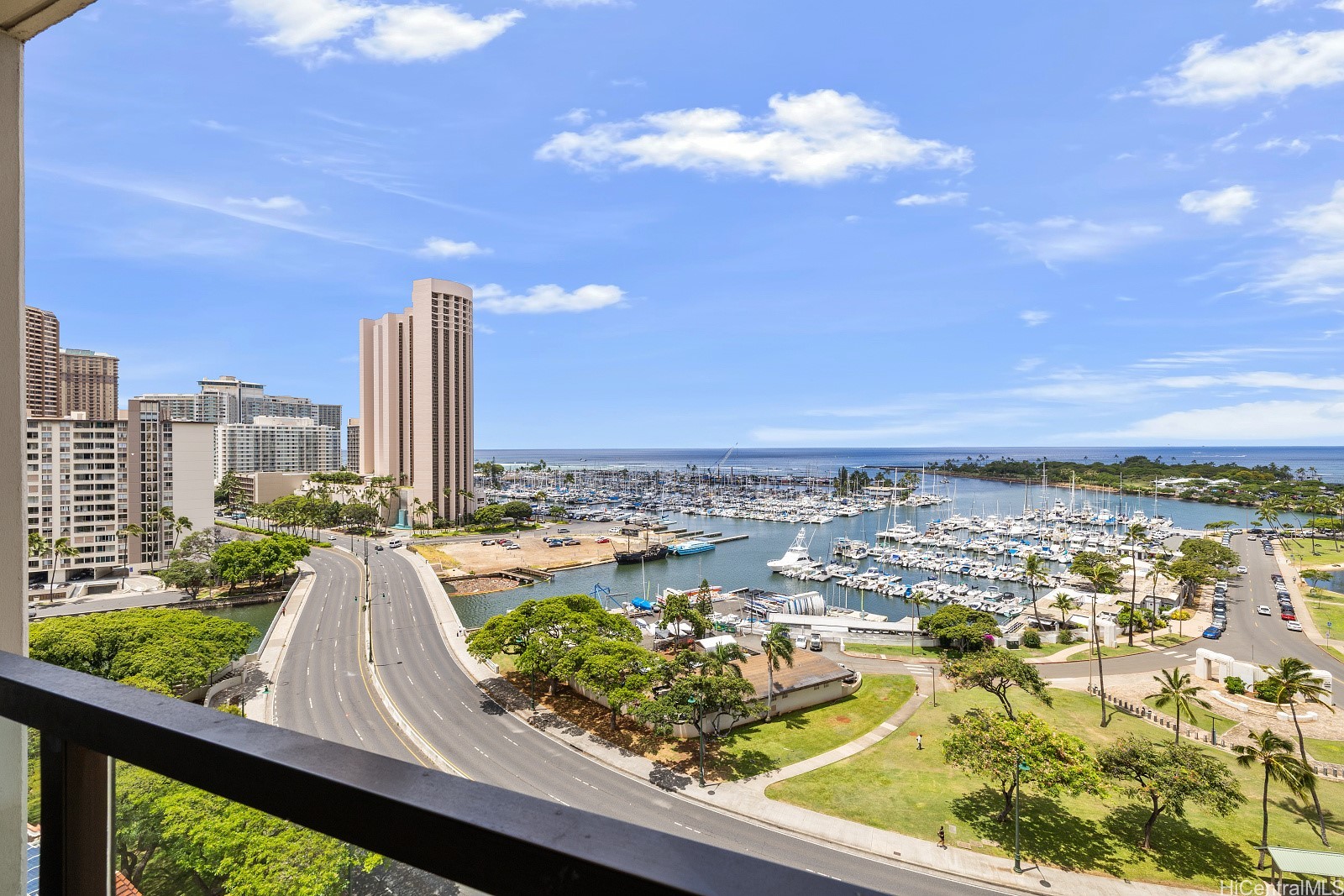 1600 Ala Moana Boulevard 1502