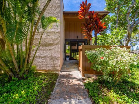 Photo of 391 A Kaelepulu Drive #A, Kailua, HI 96734 (MLS # 202519667)
