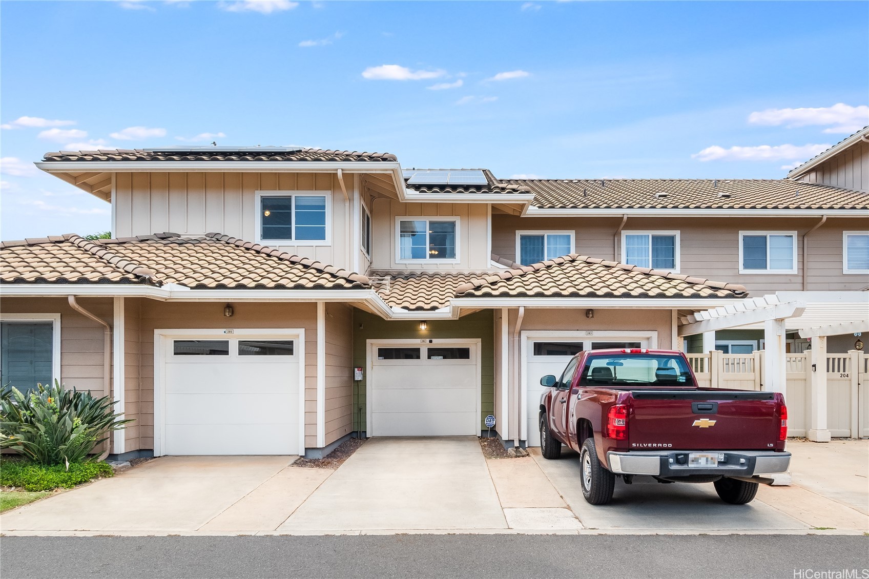 550 Kunehi Street 202