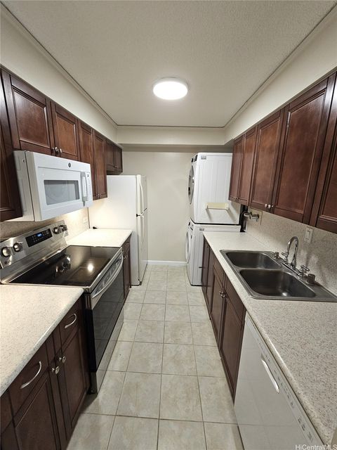 Photo of 2029 Nuuanu Avenue #504, Honolulu, HI 96817 (MLS # 202604797)