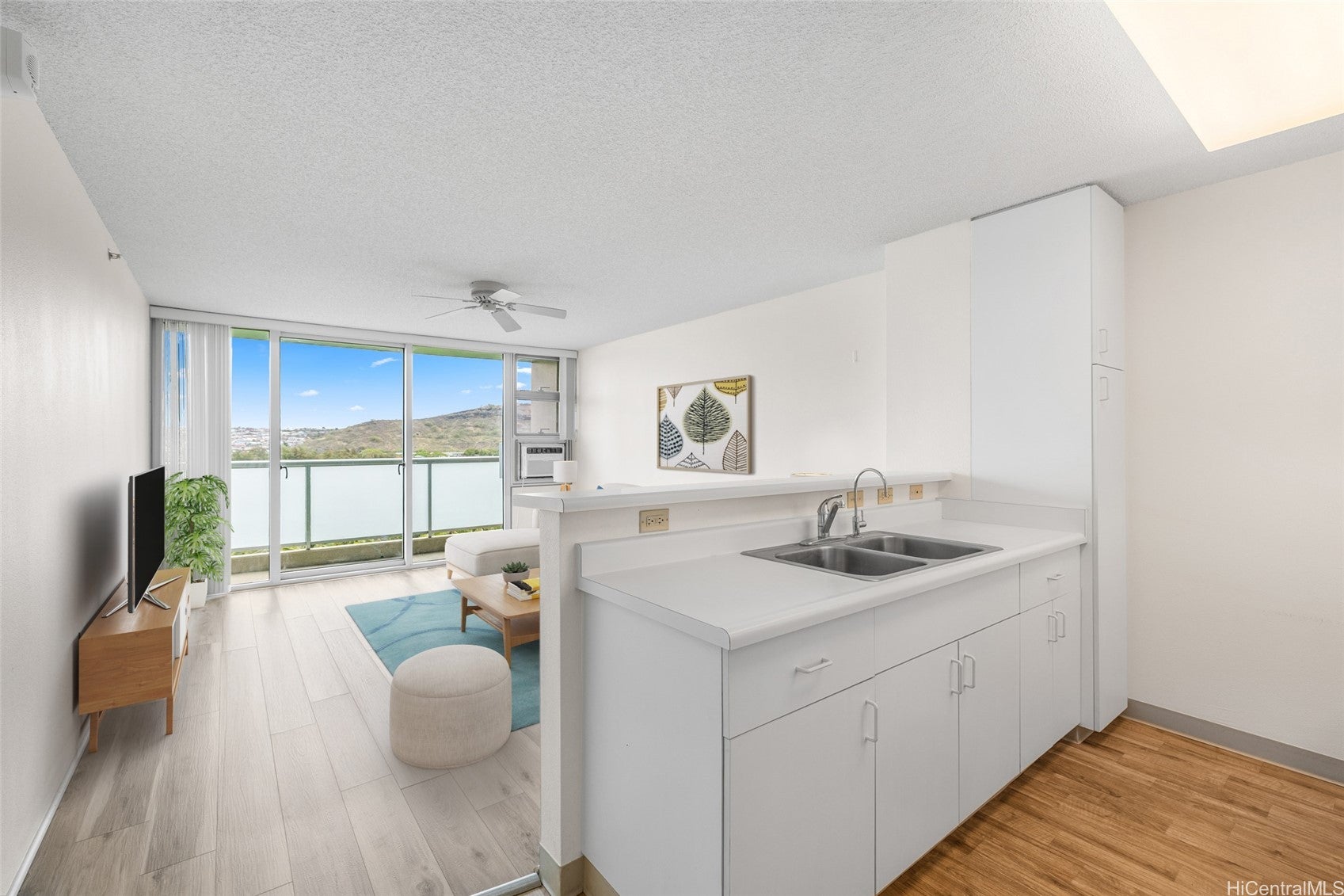 3009 Ala Makahala Place 905