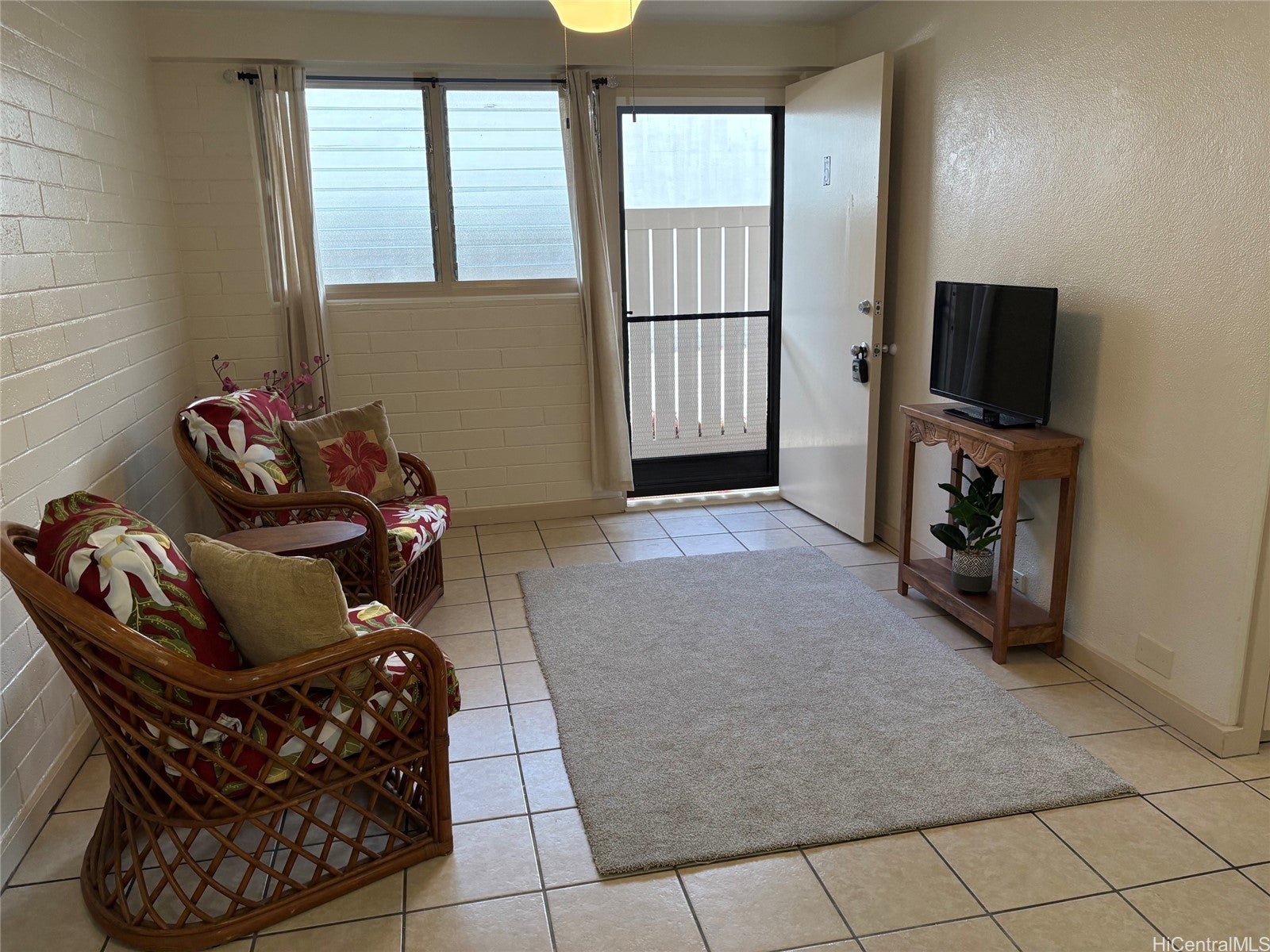 75 Kihapai Street 5