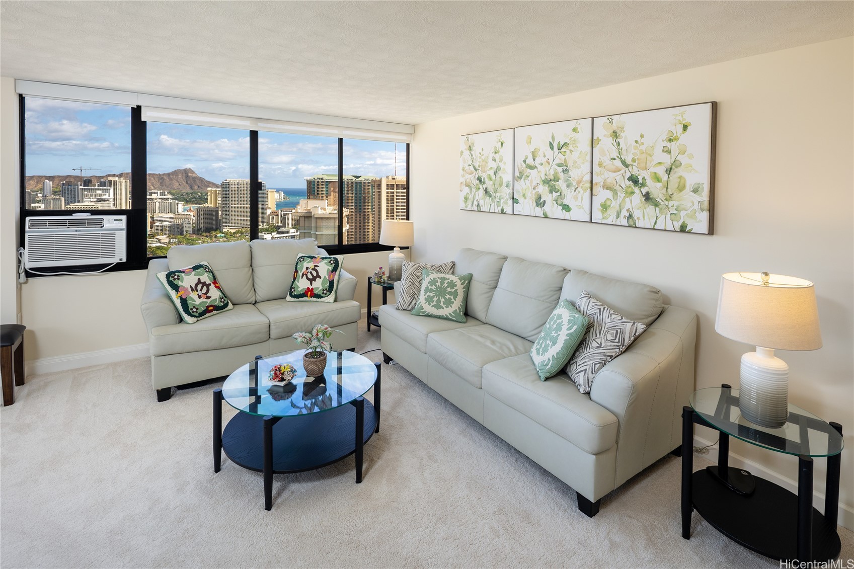 343 Hobron Lane 4202