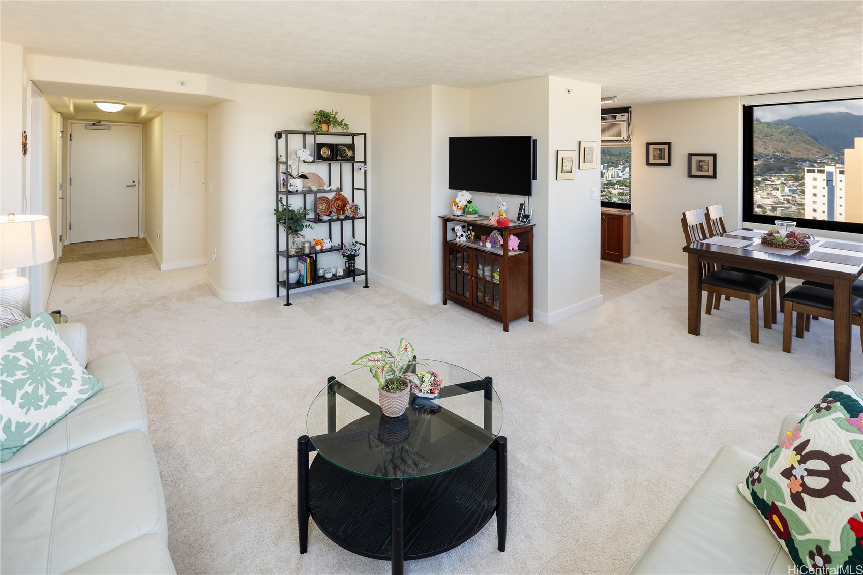 343 Hobron Lane 4202