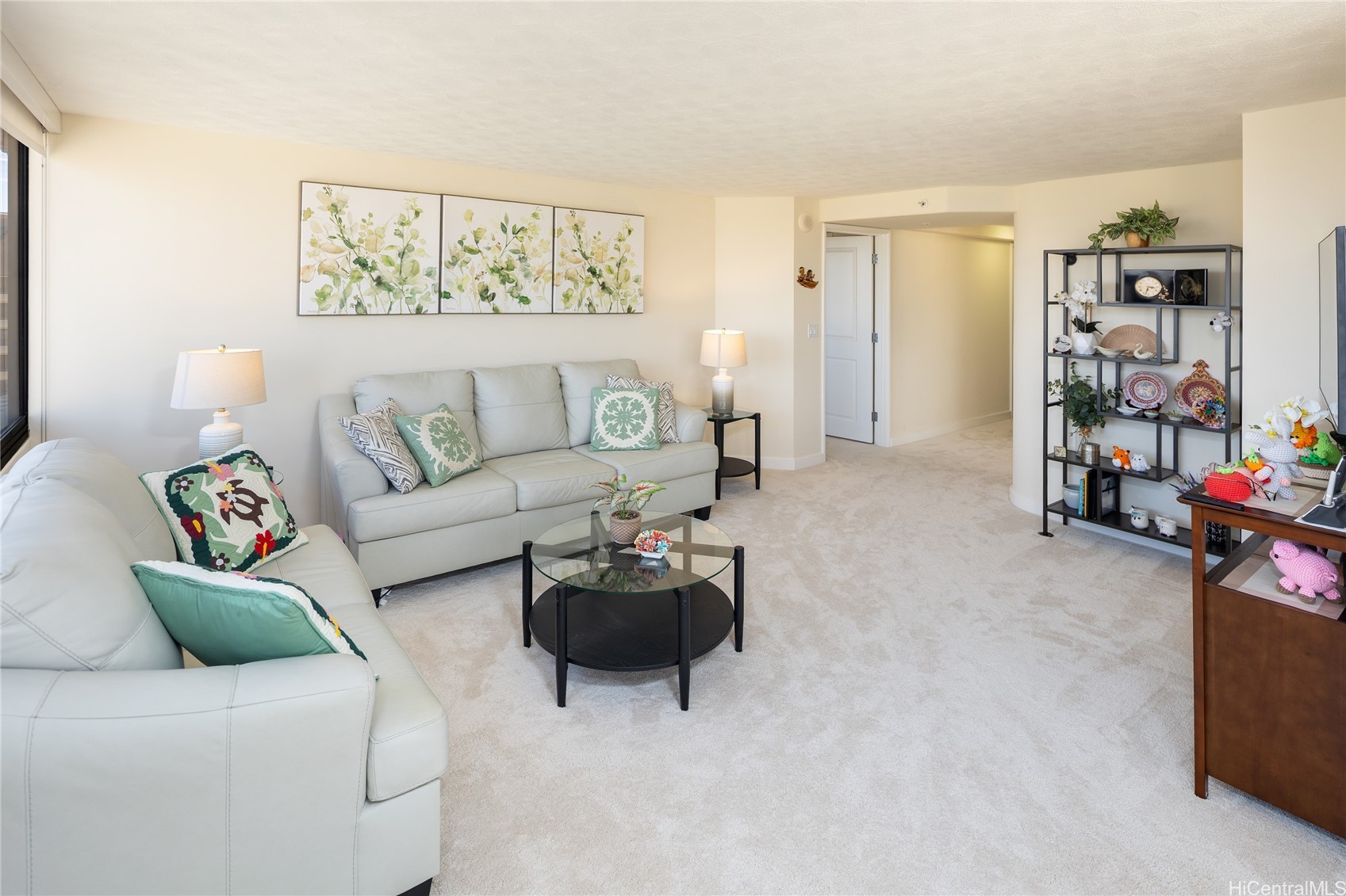 343 Hobron Lane 4202