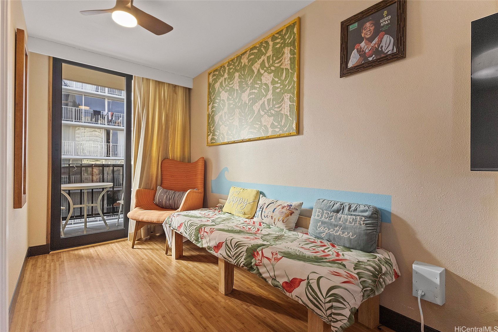 2425 Kuhio Avenue 901