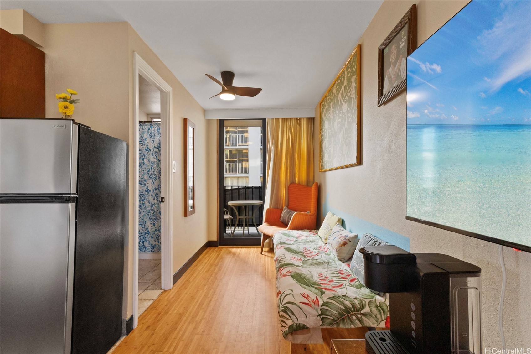 2425 Kuhio Avenue 901