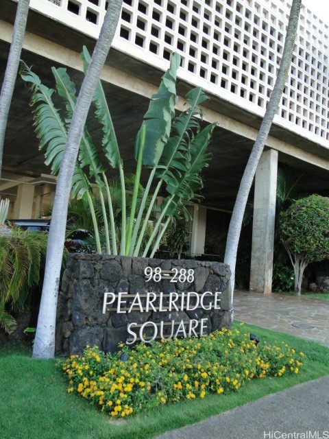 Pearlridge Square Residential Lease