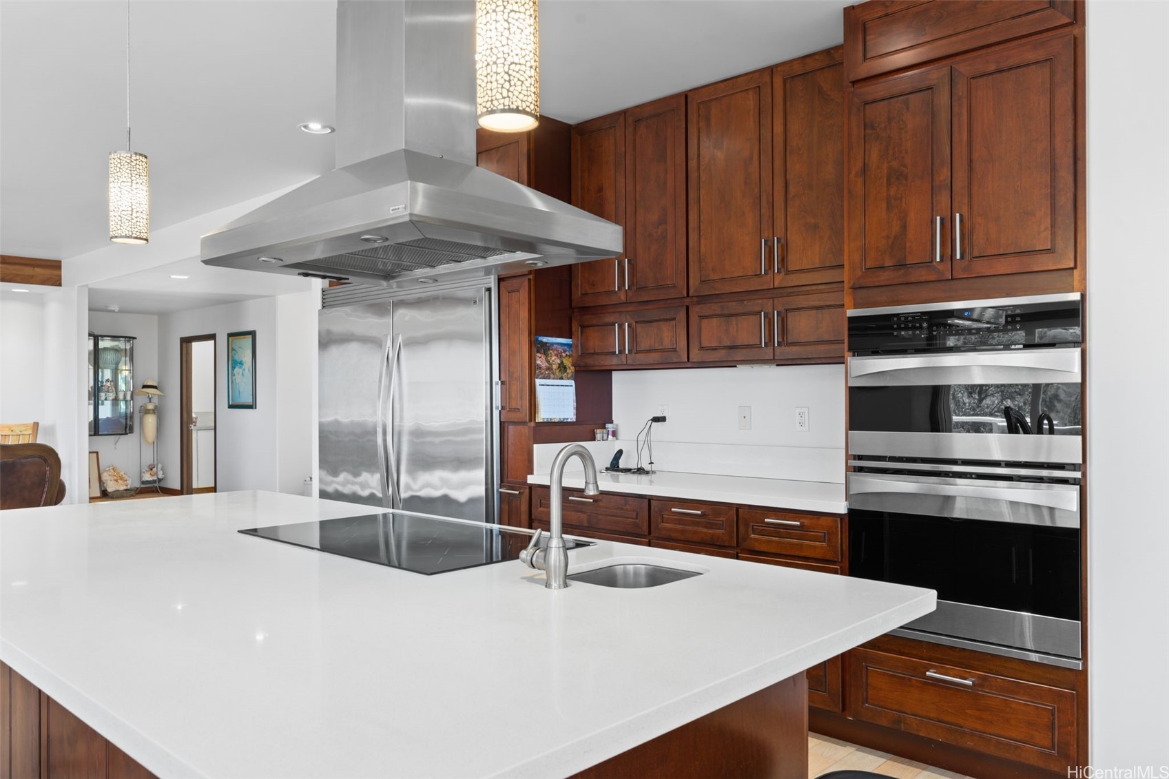 84-1080 Maunaolu Street