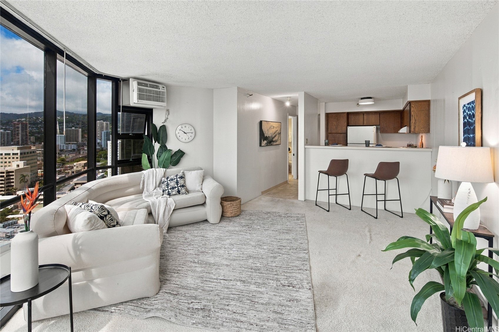 930 Kaheka Street 2302