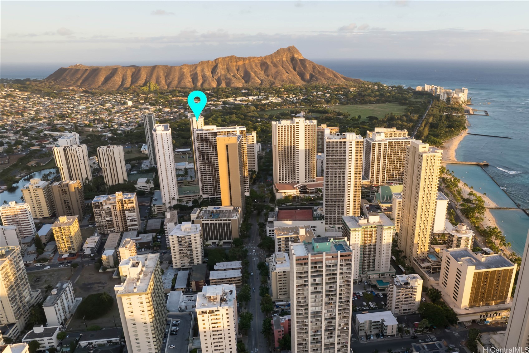 Waikiki Sunset Condominium
