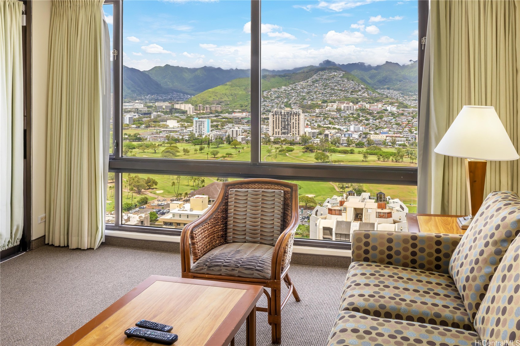 229 Paoakalani Avenue 3705 (NUC)