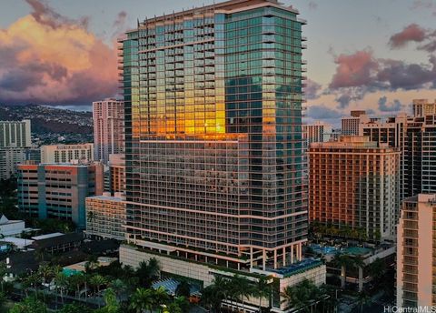 223 Saratoga Road 2005 Honolulu HI 96815