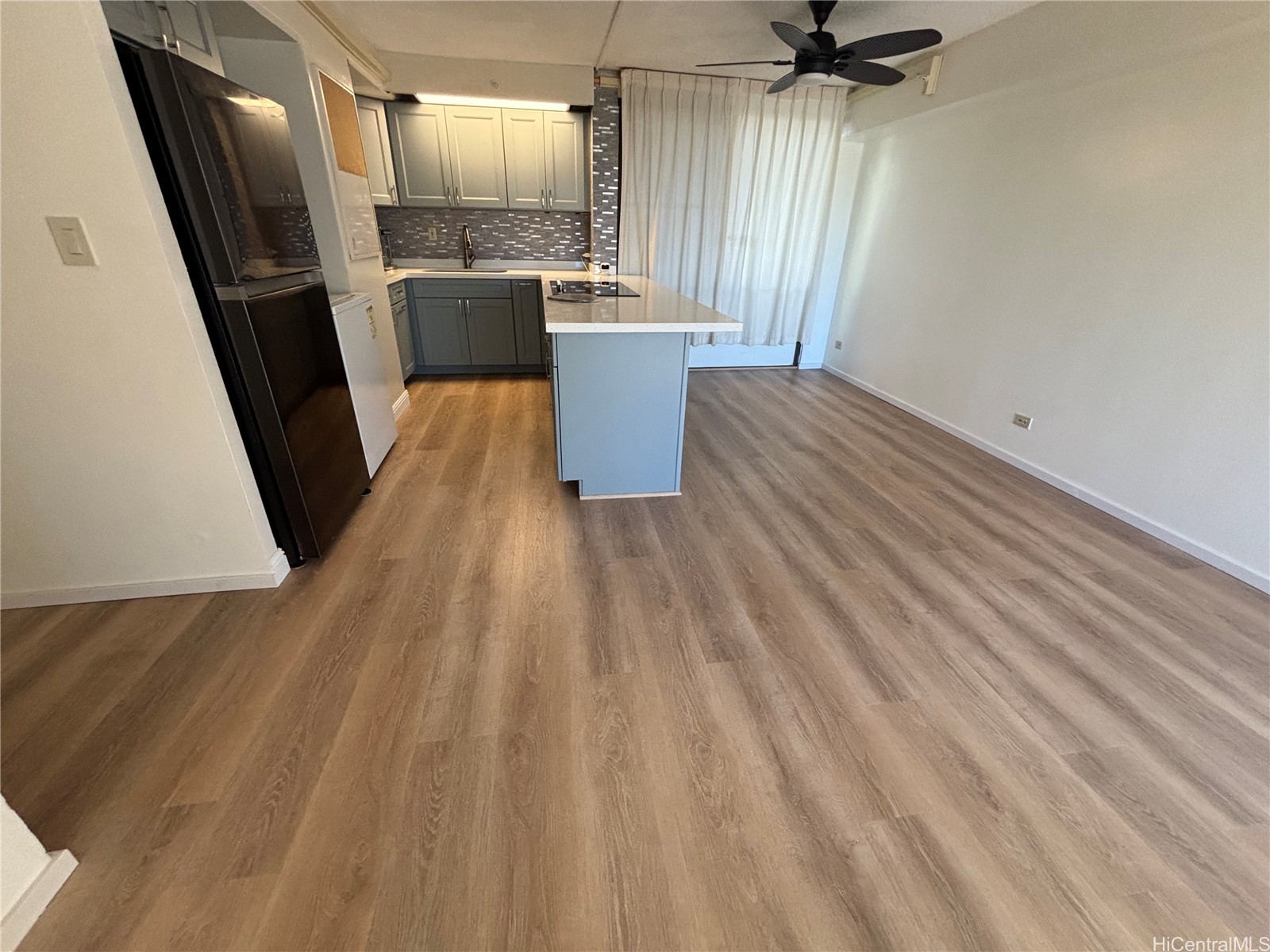 2333 Kapiolani Boulevard 608