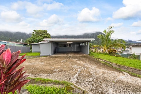 Photo of 45-632 Mahinui Road, Kaneohe, HI 96744 (MLS # 202617826)