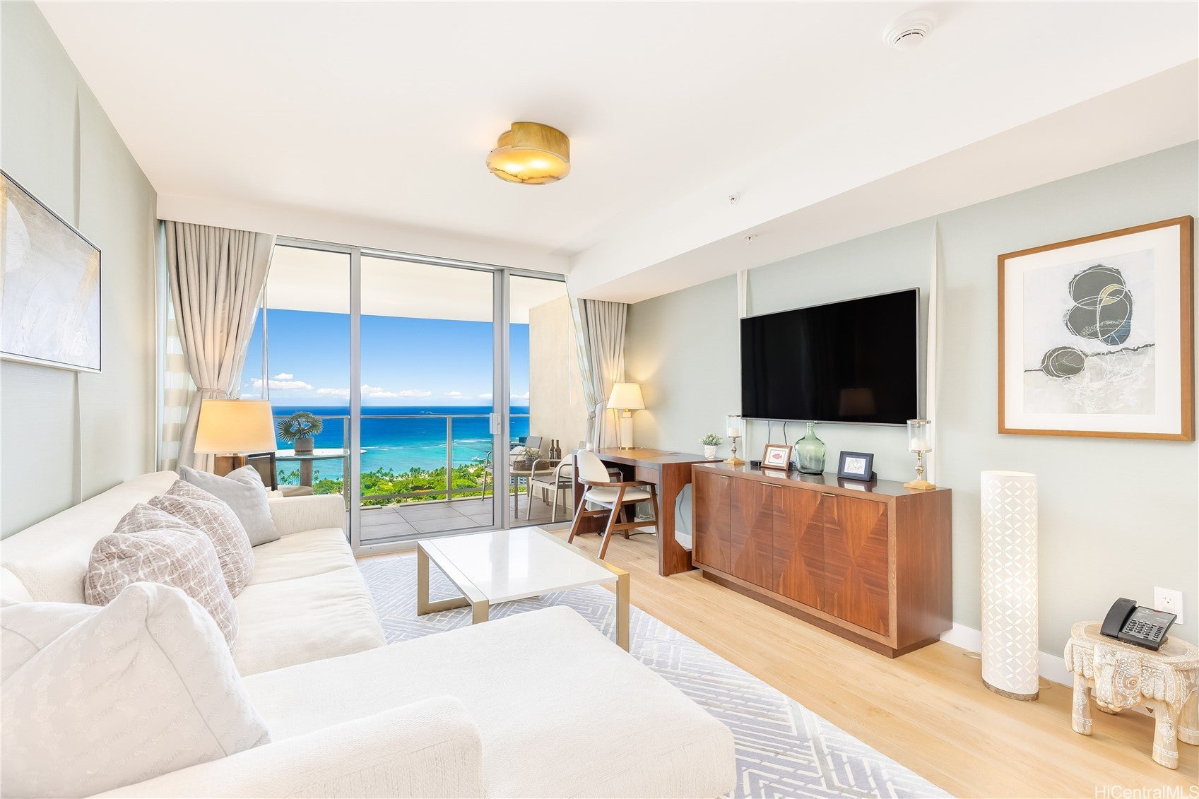 2139 Kuhio Avenue 3403