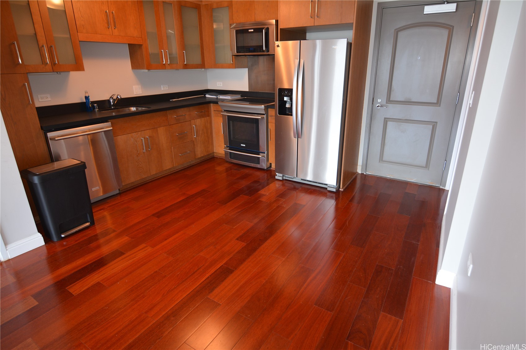 1009 Kapiolani Boulevard 4611