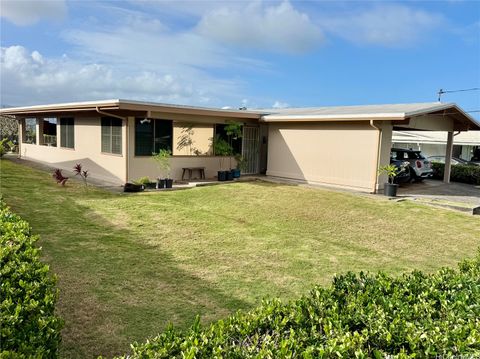 Photo of 45-464 Nakuluai Street, Kaneohe, HI 96744 (MLS # 202525552)
