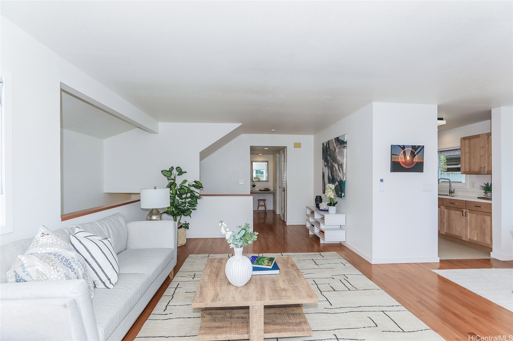 99-801 Meaala Street