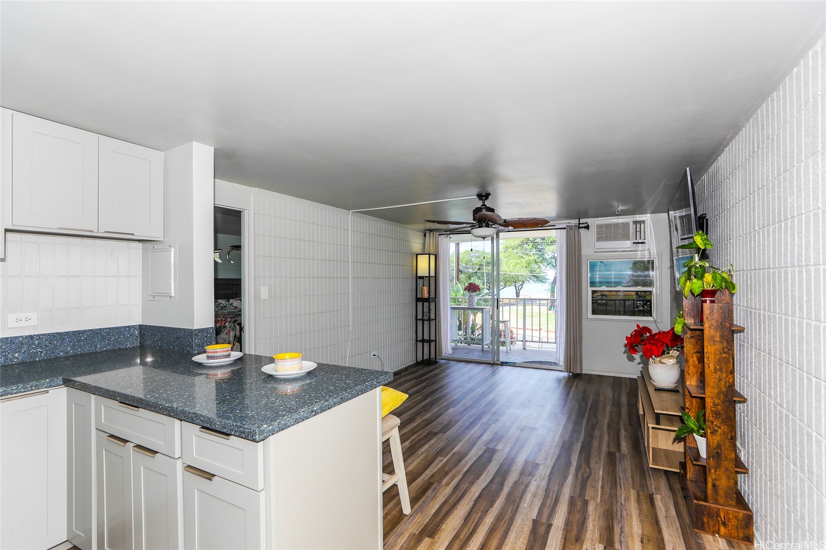 85-3 Pokai Bay Street 203